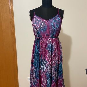 Handkerchief maternity dress in purple paisley size small